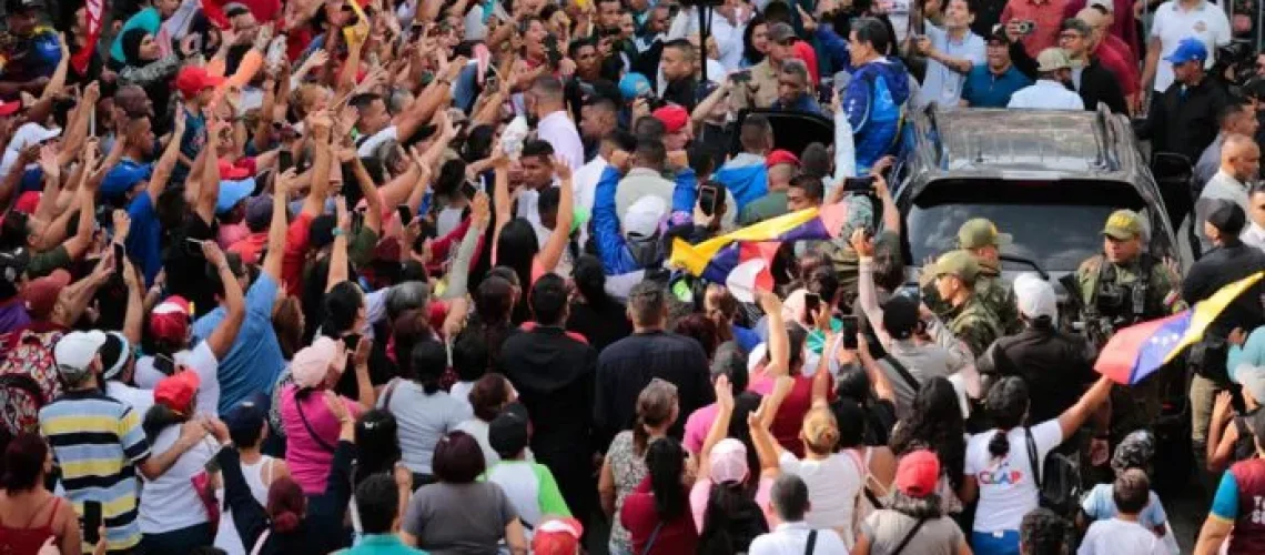 Maduro-Pueblo-Mamera-696x464