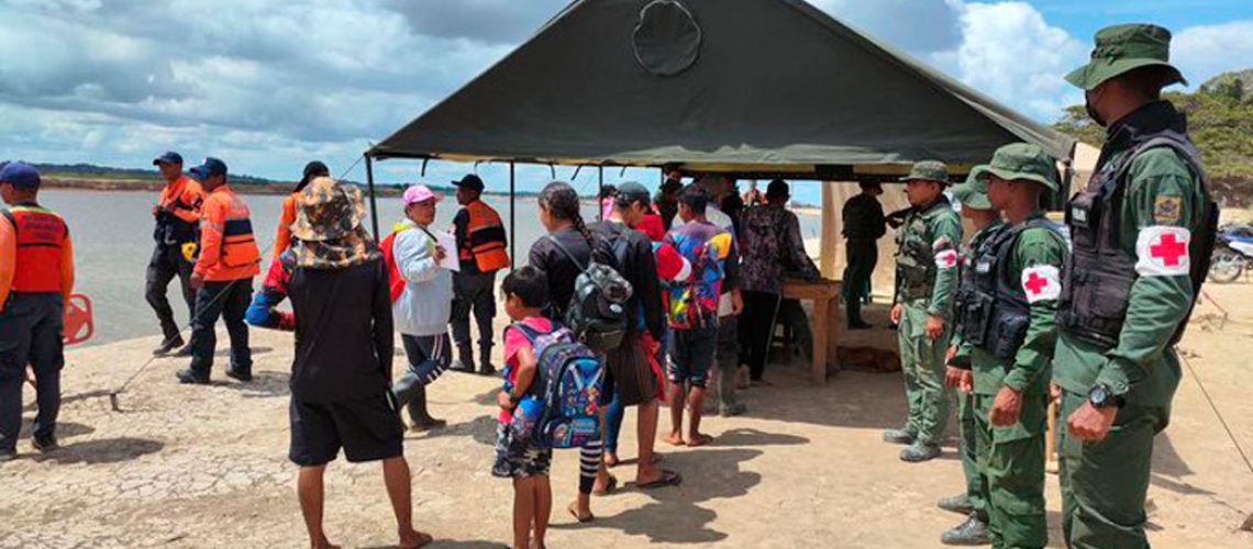 fanb-confirma-mas-de-1200-evacuados-de-la-mina-bulla-loca-en-el-estado-bolivar-143915