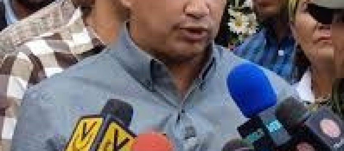 Gobernador, Dr, José Vásquez