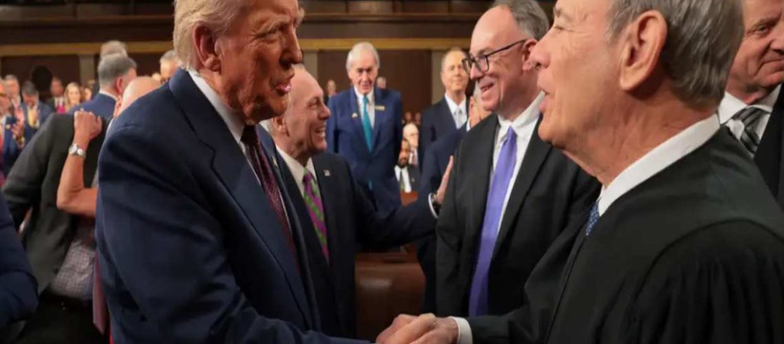 lider-de-corte-suprema-reprende-a-donald-trump-por-ataque-a-juez-171461