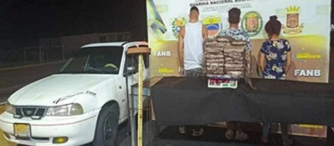 mas-de-30-kilos-de-marihuana-9.