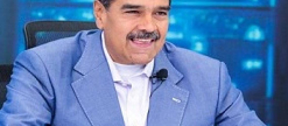 presidente-nicolas-maduro-prensa-19