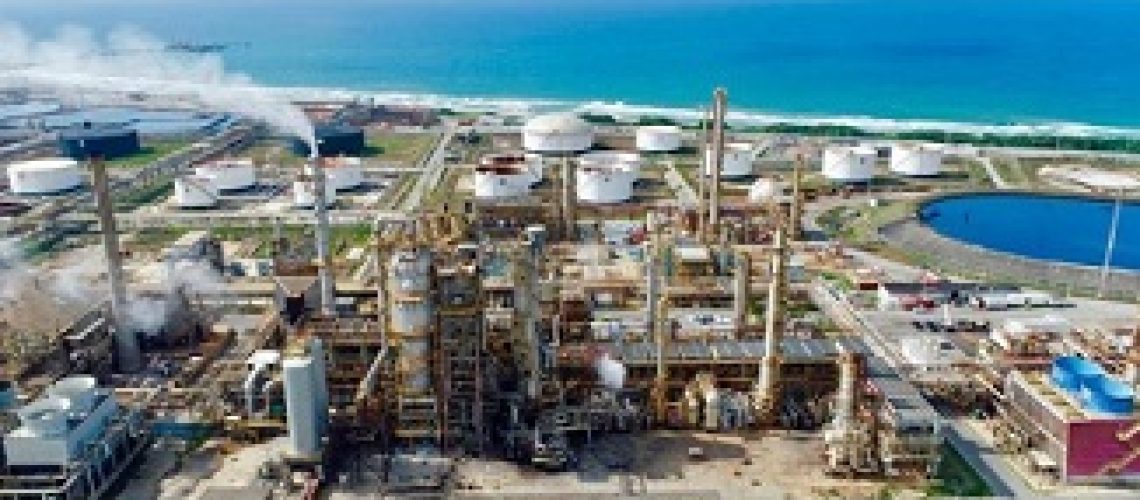 refineria-El-Palito-20...